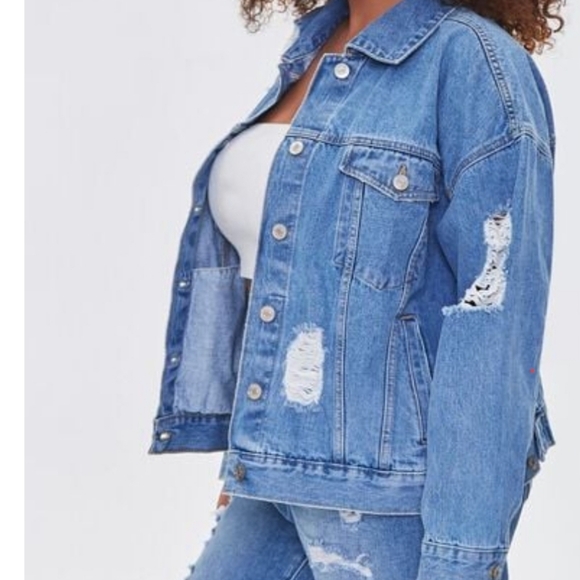 Denim jacket in women - Picture 6 of 6
